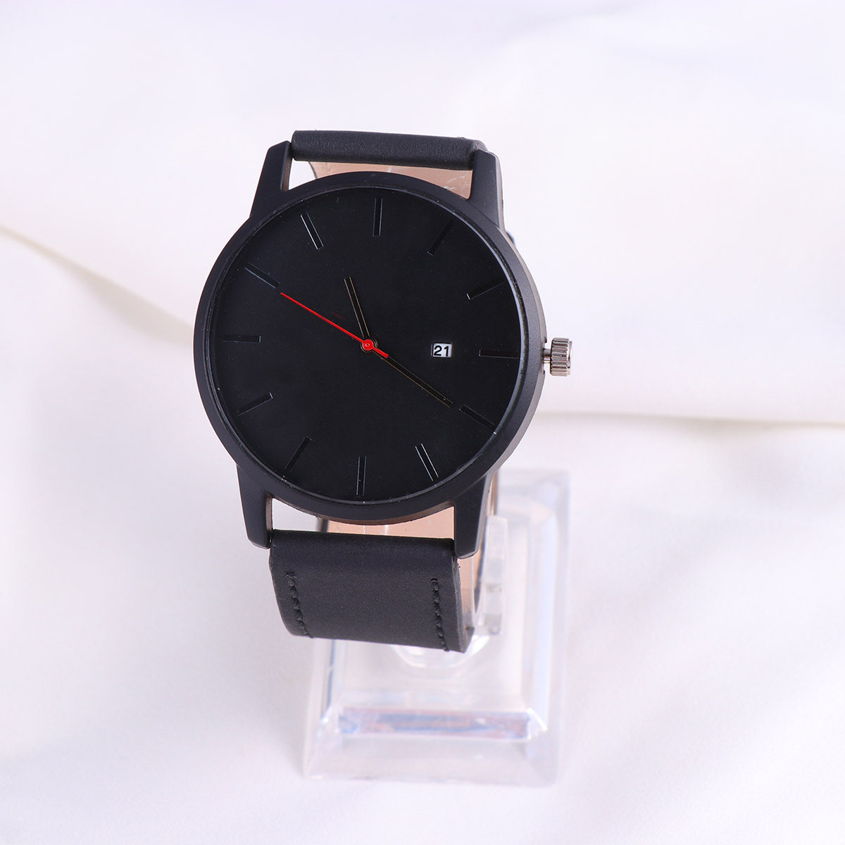 Stylish Men Quartz Watch Black - огляд і ціна Luxury Watch Gold And Black