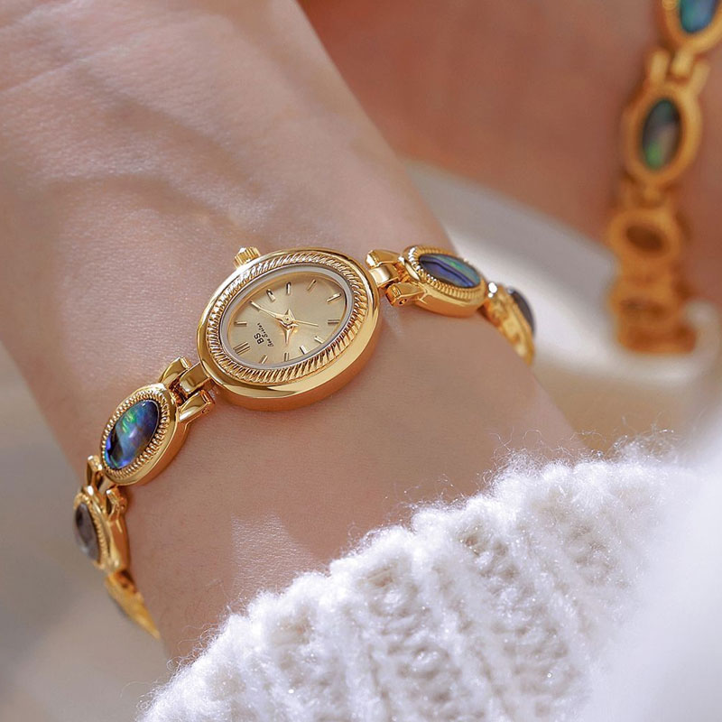 Classic Natural Premium Black  - огляд і ціна Luxury Watch Gold And Black