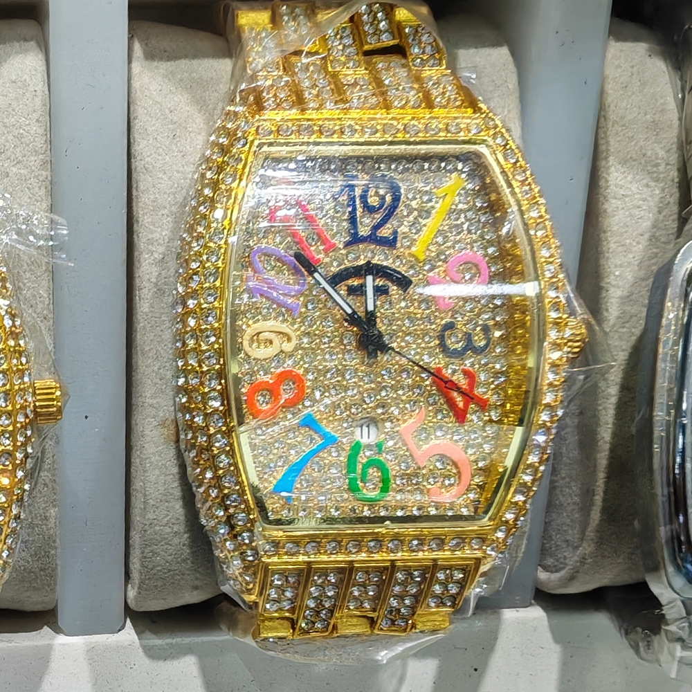 Tonneau NO Logo Full Diamond H - огляд і ціна Luxury Watch Brands Logo